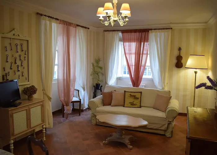 Palazzo Tucci Apartments